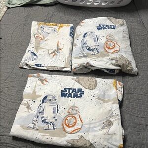 Pottery Barn Star Wars “Droids” Twin Bedding (Set of 2)